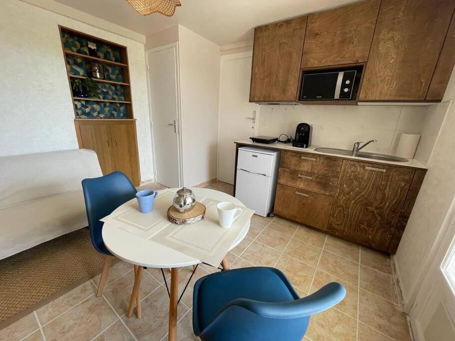 La Rochelle Rdc De Maison Proche Ile De Re Exterior photo